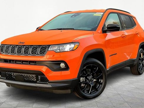 New 2026 Jeep Compass Latitude image 2