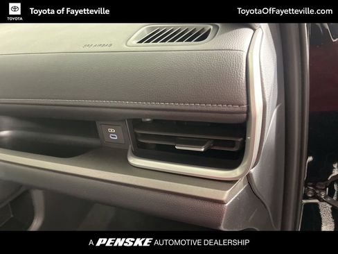 Certified 2025 Toyota Grand Highlander AWD Hybrid image 23