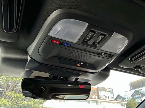Certified 2025 Subaru Crosstrek 2.5i Sport w/ Crosstrek Mirror Package AWD/4WD image 18