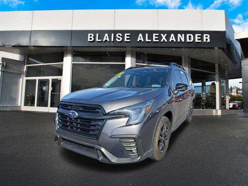 Used 2023 Subaru Ascent Onyx Edition Limited AWD/4WD image 9