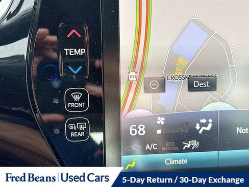 Used 2017 Toyota Prius Prime Advanced FWD image 18