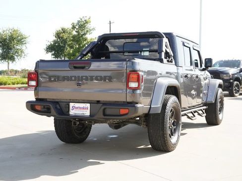 Used 2021 Jeep Gladiator Sport AWD/4WD image 9