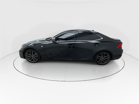 Used 2018 Lexus IS 350 image 5