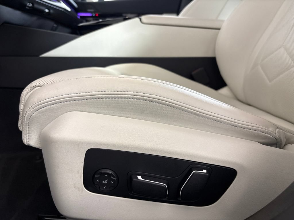 Certified 2026 BMW 530i RWD image 27