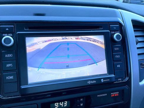 Used 2014 Toyota Tacoma PreRunner image 25