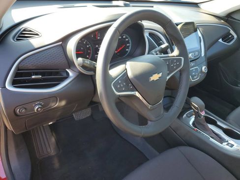 Certified 2024 Chevrolet Malibu RS image 8