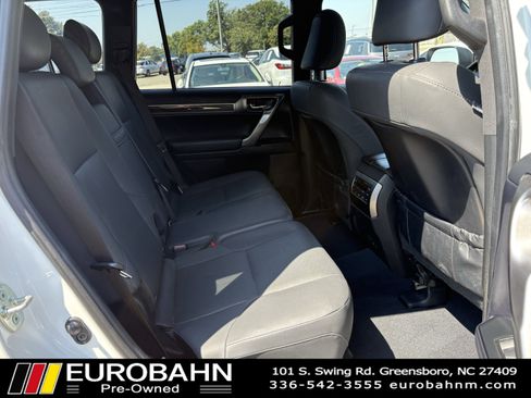 Used 2023 Lexus GX 460 Premium image 13
