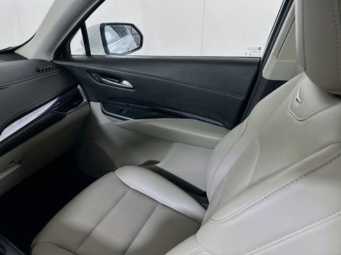 Used 2023 Cadillac XT4 Luxury FWD image 27