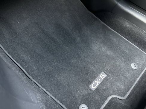 Used 2025 MAZDA CX-5 Signature image 16