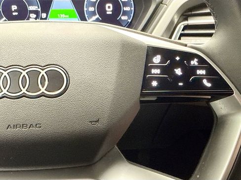 Used 2023 Audi Q4 e-tron Premium Plus w/ Premium Plus image 12