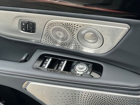 New 2026 Lincoln Nautilus Reserve AWD/4WD image 22