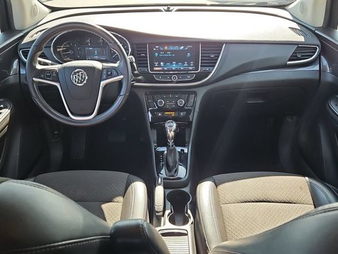 Used 2021 Buick Encore Preferred FWD image 11