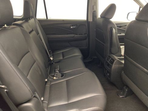 Used 2017 Honda Pilot Touring image 19