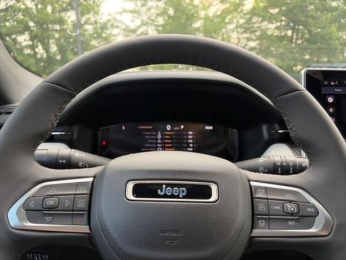 New 2026 Jeep Compass Limited AWD/4WD image 21