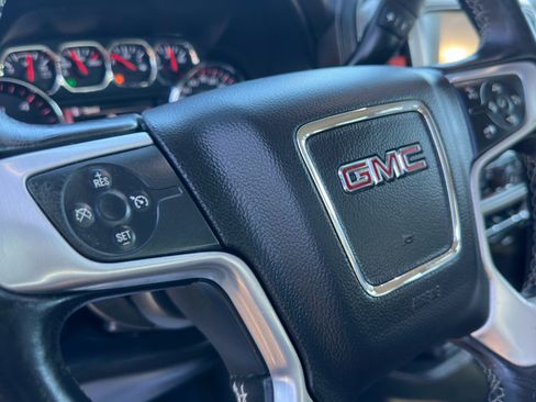 Used 2014 GMC Sierra 1500 SLT w/ SLT Crew Cab Value Package image 39