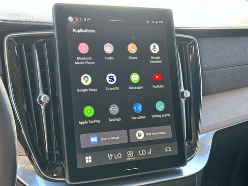 Certified 2025 Volvo XC90 B6 Plus w/ Protection Package Premier image 11