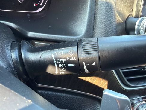 Used 2022 Honda Accord EX-L image 13
