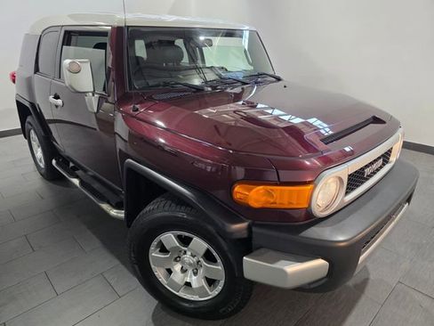 Used 2007 Toyota FJ Cruiser 4WD image 7