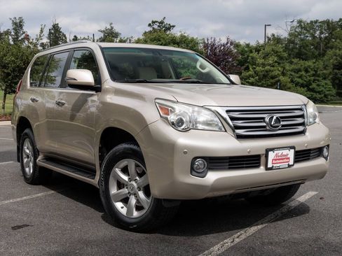 Used 2010 Lexus GX 460 w/ Comfort Plus Pkg AWD/4WD image 1