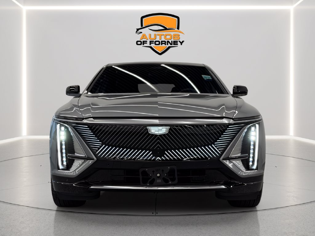 Used 2024 Cadillac Lyriq Luxury w/ LPO, Floor Liner Package AWD/4WD image 6
