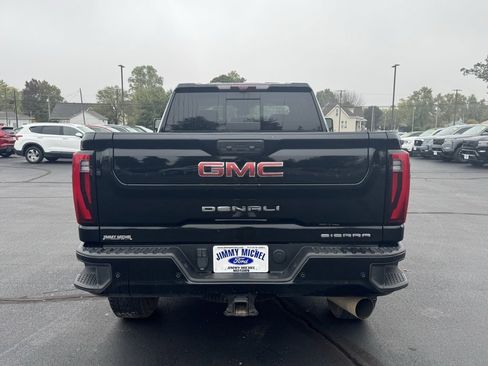 Used 2024 GMC Sierra 2500 Denali w/ Denali Reserve Package image 23