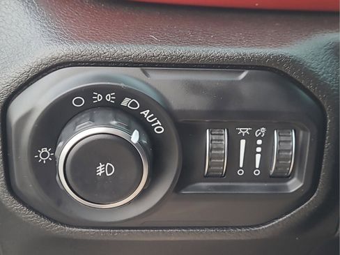 Used 2018 Jeep Wrangler Rubicon image 25