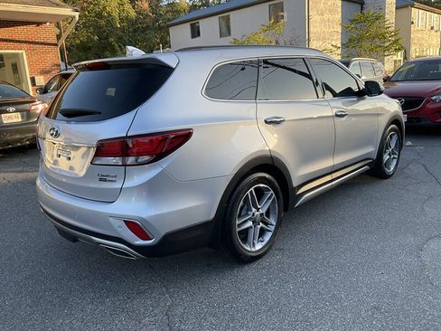 Used 2017 Hyundai Santa Fe Limited w/ Cargo Package AWD/4WD image 5