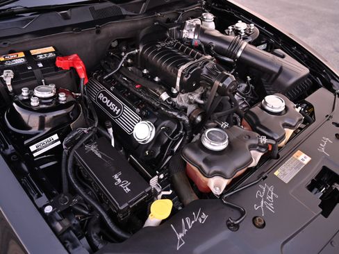 Used 2012 Ford Mustang GT Premium w/ HID Headlamps & Security Pkg image 50