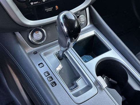 Used 2020 Nissan Murano SV FWD image 19