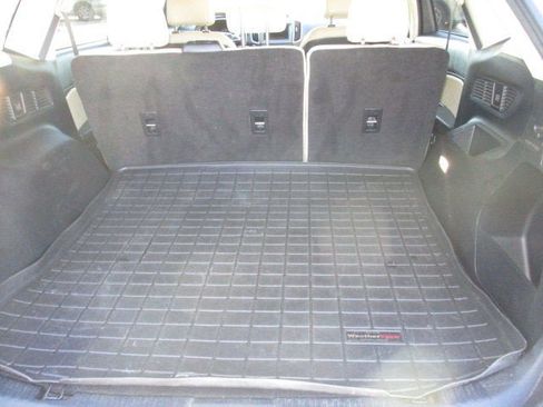 Used 2020 Ford Edge SEL w/ Convenience Package image 9