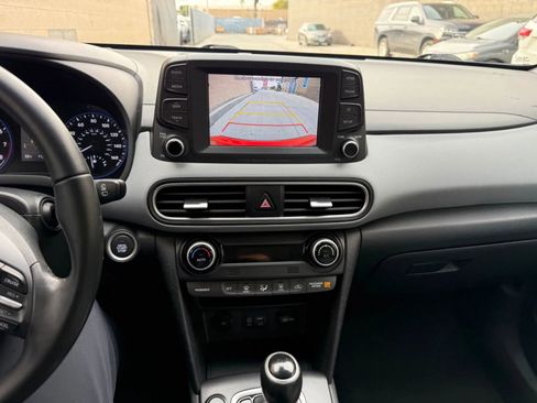 Used 2019 Hyundai Kona Limited image 14