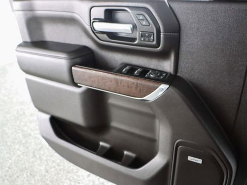 Used 2023 GMC Sierra 2500 Denali w/ Denali Ultimate Package image 26