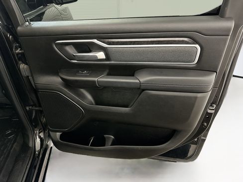 Used 2022 RAM 1500 Big Horn AWD/4WD image 30