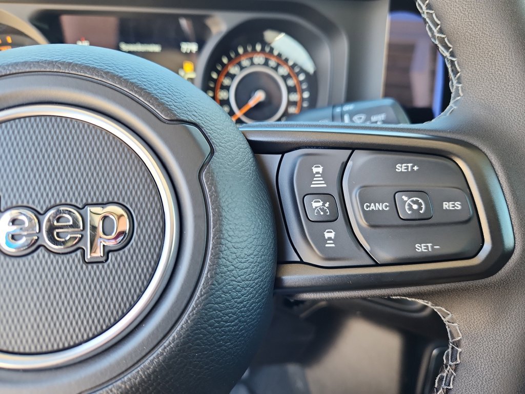 New 2026 Jeep Gladiator Sport AWD/4WD image 12