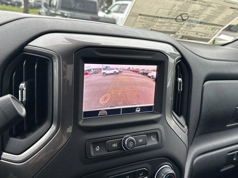 Certified 2025 Chevrolet Silverado 1500 W/T w/ WT Value Package image 23