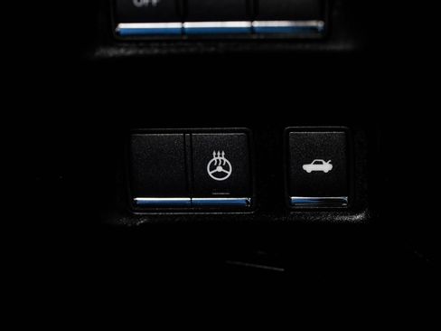Used 2015 INFINITI Q70 3.7 RWD image 32
