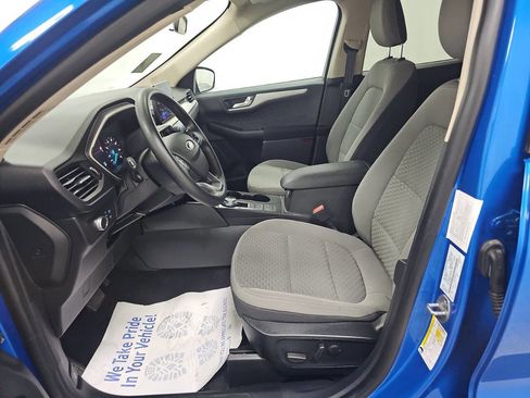 Used 2020 Ford Escape SE image 6