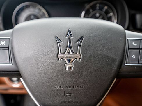 Used 2023 Maserati Quattroporte GT RWD image 22