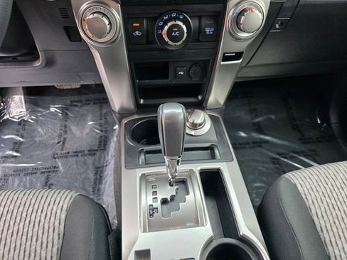 Used 2024 Toyota 4Runner SR5 AWD/4WD image 22