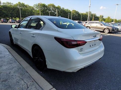 Used 2019 INFINITI Q50 Luxe w/ Essential Package (3.0T Luxe) AWD/4WD image 10
