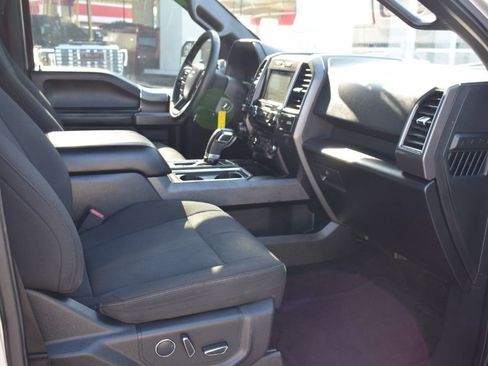 Used 2017 Ford F150 XLT w/ Equipment Group 302A Luxury image 13