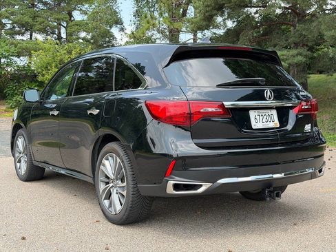 Used 2017 Acura MDX SH-AWD w/ Technology Package image 3