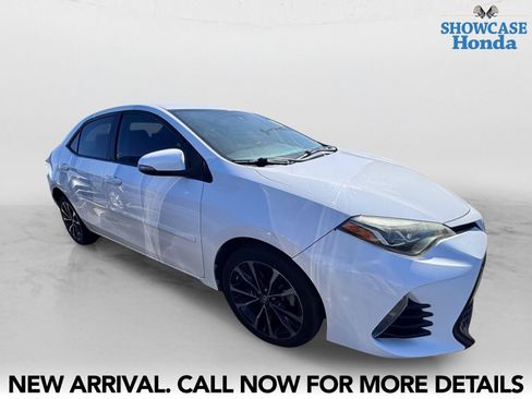 Used 2018 Toyota Corolla SE w/ Carpet Mat Package (TMS) FWD image 6