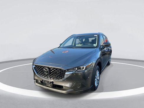 Used 2023 MAZDA CX-5 AWD 2.5 S w/ Select Package image 4