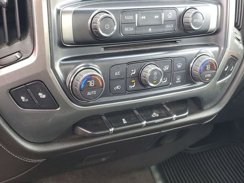Used 2014 Chevrolet Silverado 1500 LTZ AWD/4WD image 17