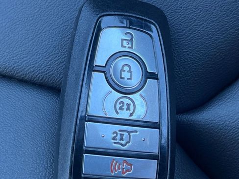 Used 2024 Ford Explorer XLT w/ Equipment Group 202A image 20