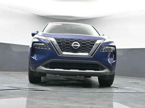 Used 2022 Nissan Rogue SV image 35