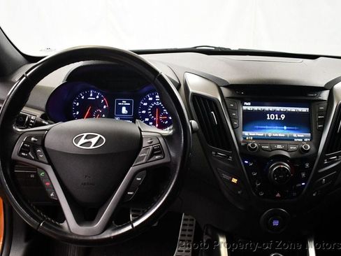 Used 2016 Hyundai Veloster Turbo image 23