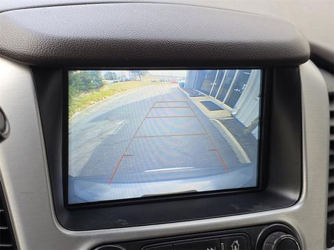 Used 2019 GMC Yukon XL SLT w/ Open Road Package image 21