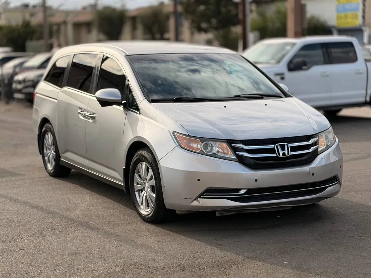 Used 2015 Honda Odyssey EX image 2